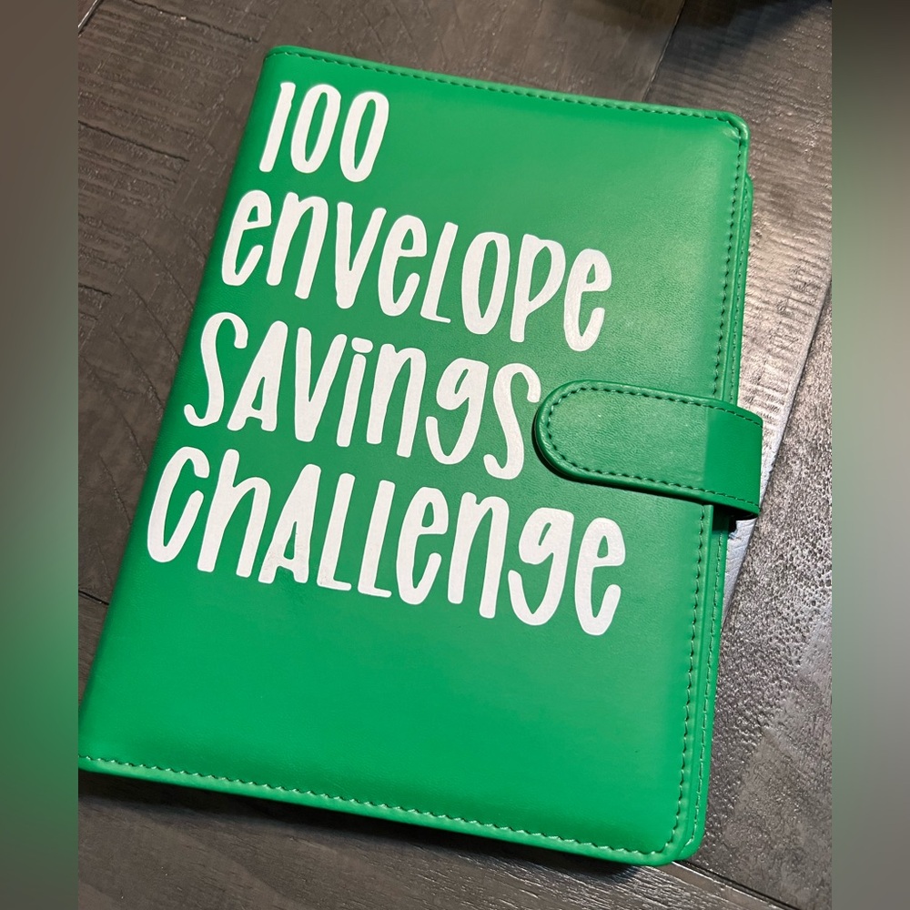 Green Envelope Savings Challenge Binder